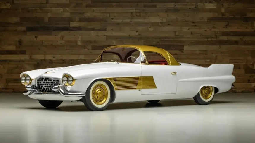 Cadillac 1953 banhado a ouro atinge US$1,275 mi e bate recorde em leilão