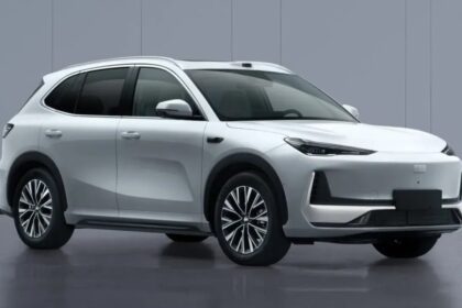Geely confirma EX5 com tração traseira e frunk; China recebe em 21/9