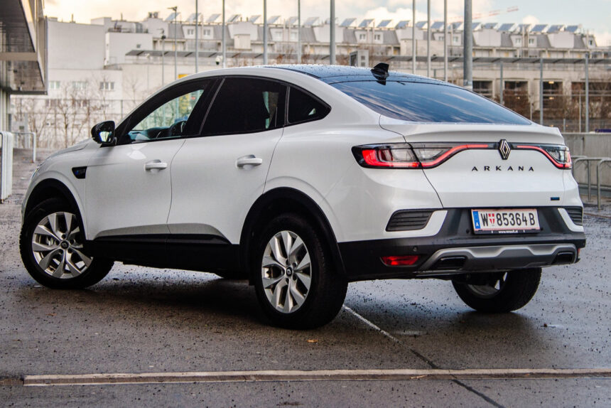 Renault confirma produção do novo Arkana no Brasil a partir de 2027