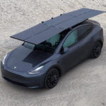 Startup californiana cria painel solar retrátil para carros elétricos