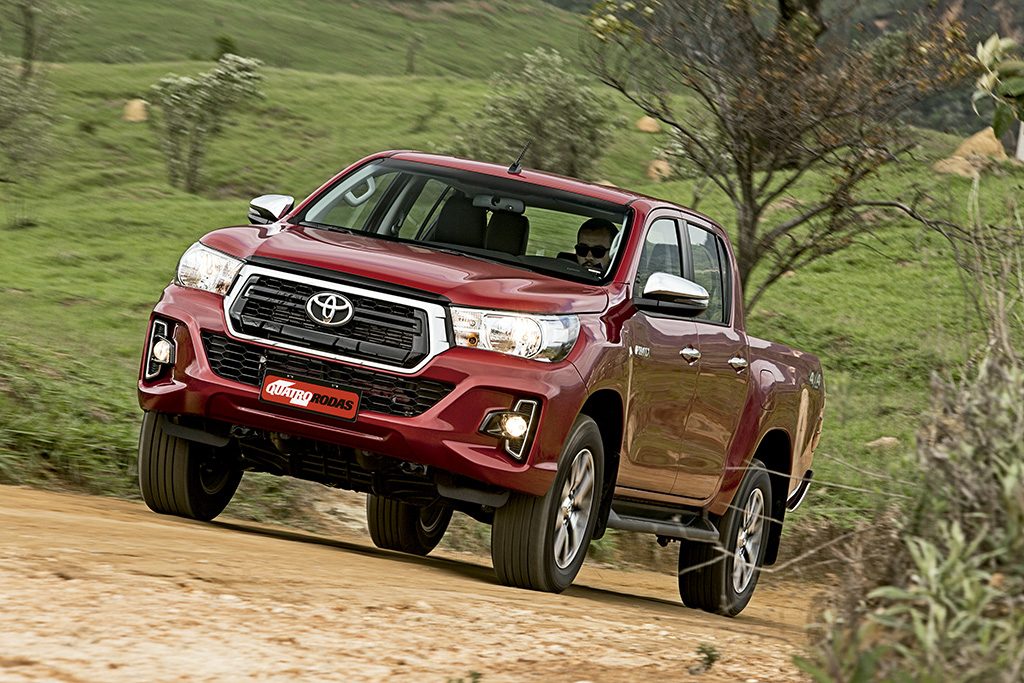 Toyota corta R$ 44.700 na Hilux SRV em promoção de setembro
